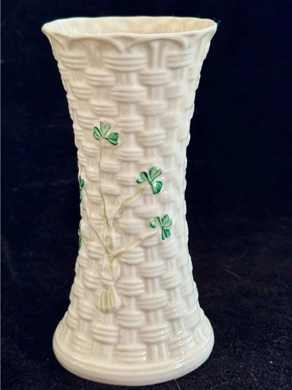 Belleek Basket Weave Shamrock Porcelain Vase 5.5 inch White Old Mark Vintage